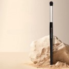 Studio17 Blending Eye Brush 712 thumbnail