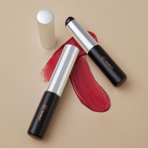 Studio17 Silicone Lip Brush